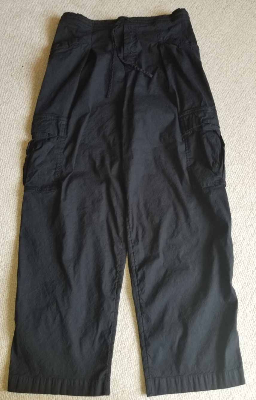 Womens Pants-ATHLETA-black linen 'Paradise Mid Rise Straight Cargo' pull on-M